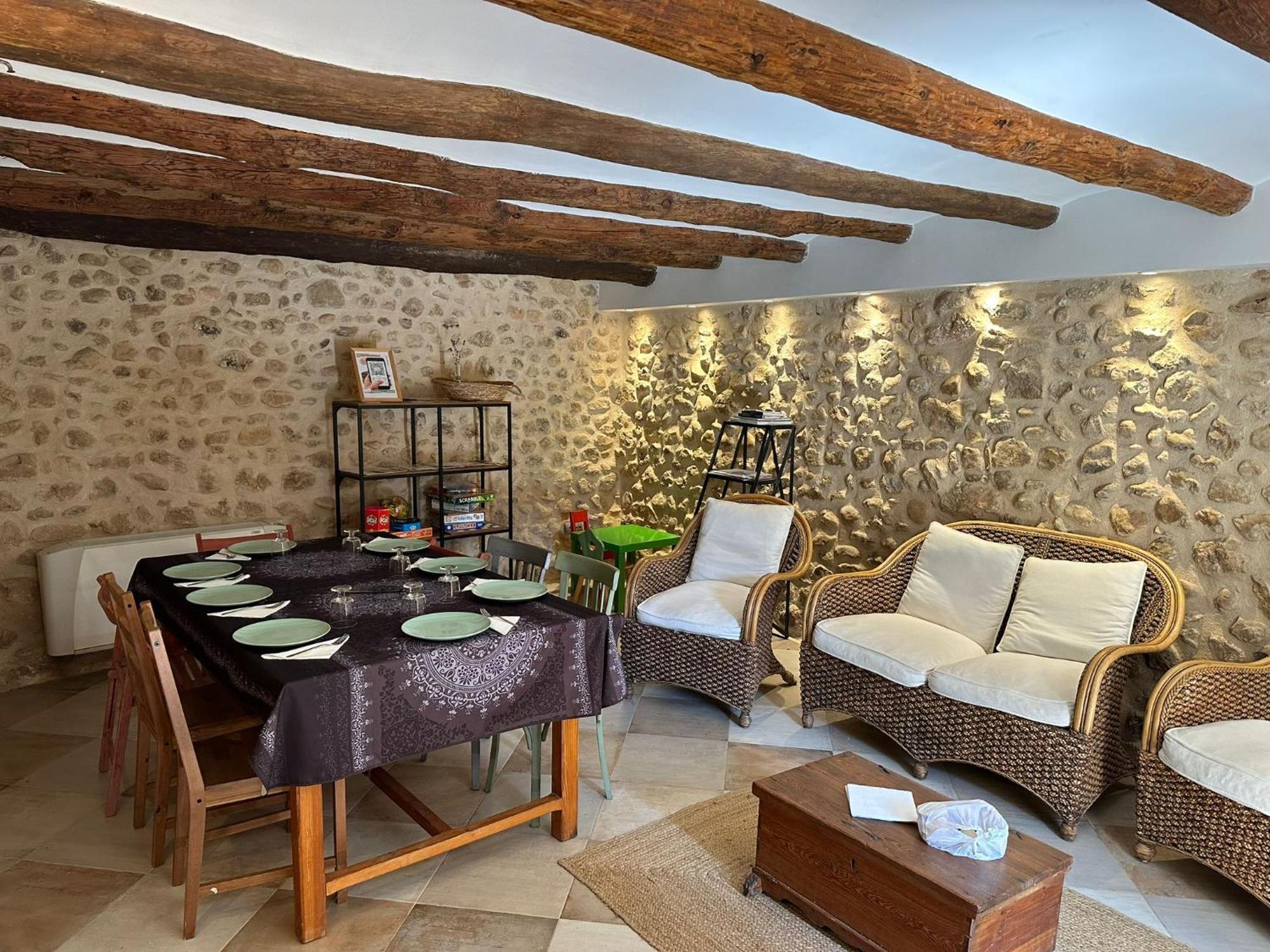 Gasthaus Maset Del Riu Valderrobres Exterior foto